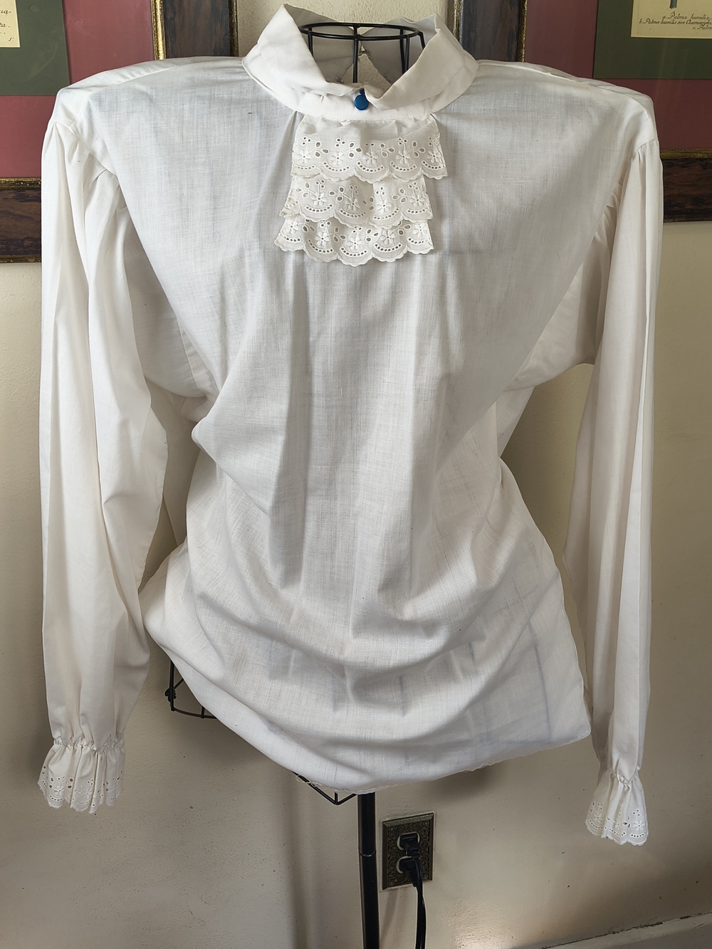 Vintage 70s handmade prairie Victorian white ruffled eyelet blouse - Picture 2 of 11